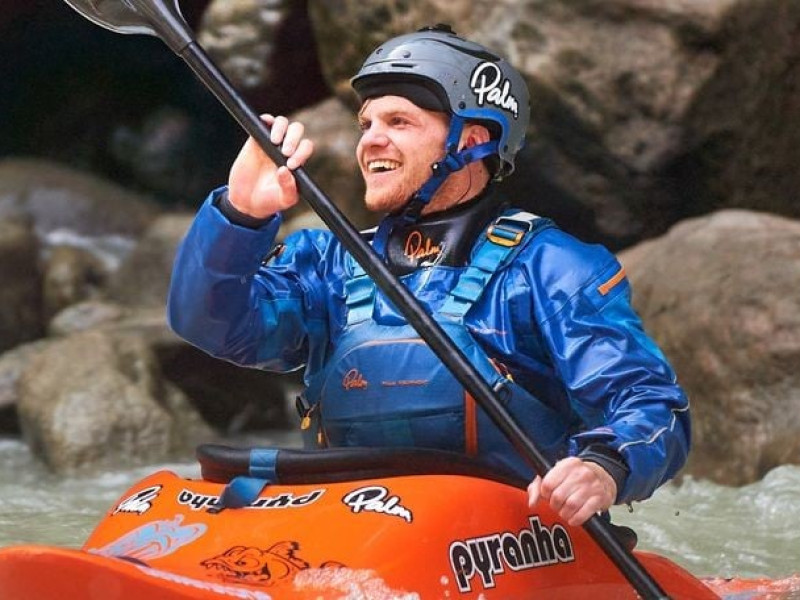 World canoeing mourns the death of Bren Orton