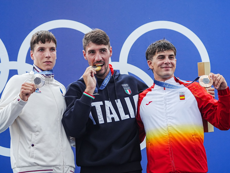 De Gennaro adds Olympic title to European gold medal