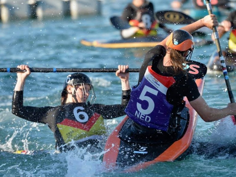 Italy, France, Great Britain and Germany fighting for the first medals of Canoe Polo European Championships in Catania