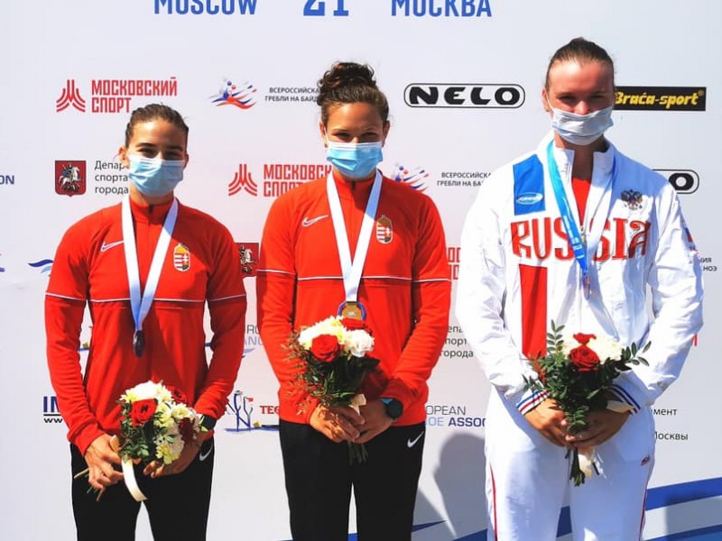 The first medals of the 2021 ECA Canoe Marathon European Championships are awarded