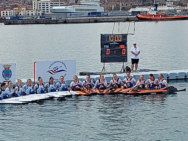 France and Germany celebrate Canoe Polo European Champion titles