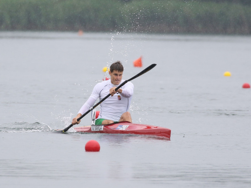 World-class competitors at the start line of the 2024 ECA Canoe Sprint, Paracanoe and SUP European Championships