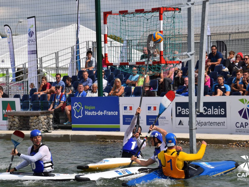 Canoe Polo European Championships brought the first 64 matches