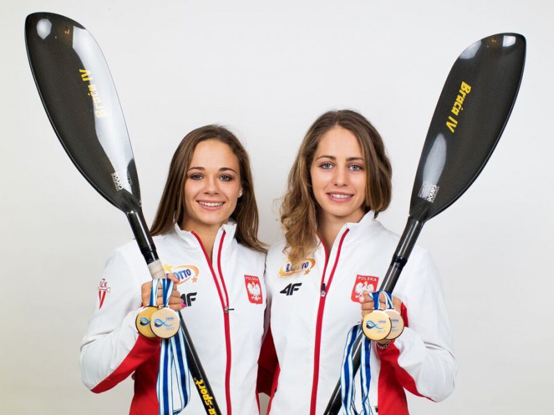 Polish Olympic Committee awarded canoe sprinters Justyna Iskrzycka and Paulina Paszek