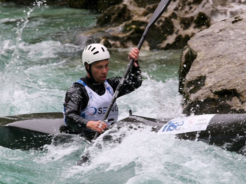 Double Slovenian win in men's kayak, two medals for Paloudova