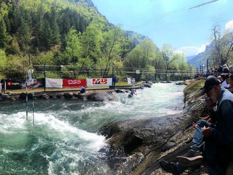Croatian and Serbian celebration at the first ECA Wildwater Sprint Canoeing European Cup in 2019