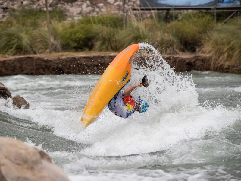 Thirteen medals for European Canoe Freestylers at World Championships in Argentina