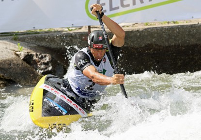 Alexander Slafkovsky defends his European Champion title in Slovenia