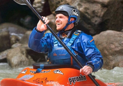 World canoeing mourns the death of Bren Orton