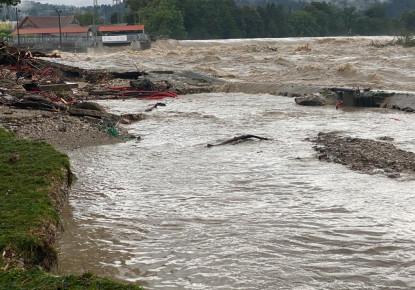 Kayak Centre Tacen flooded, the damage will be enormous