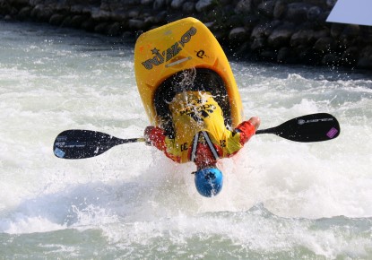 Tula and Dolle in the lead of the remaining Canoe Freestyle preliminaries
